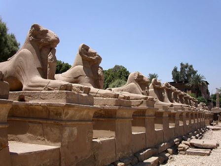 Aleja Sfingi u Karnaku